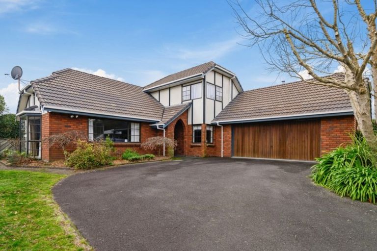 Photo of property in 8 Thelma Place, Lynmore, Rotorua, 3010