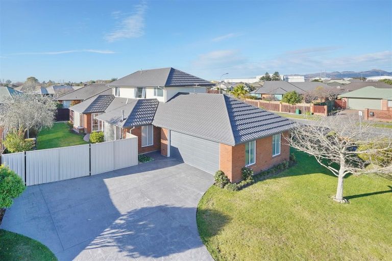 Photo of property in 36 Bella Rosa Drive, Hei Hei, Christchurch, 8042