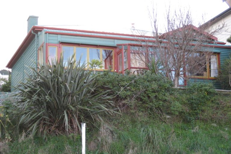 Photo of property in 32 Childers Terrace, Kilbirnie, Wellington, 6022