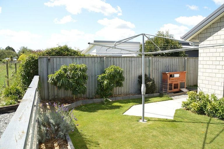 Photo of property in 59 Huntingdon Drive, Rangiora, 7400