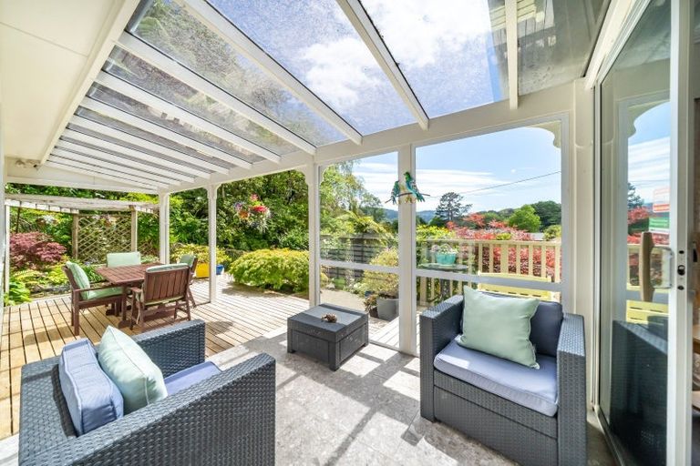 Photo of property in 58 Jocelyn Crescent, Pinehaven, Upper Hutt, 5019