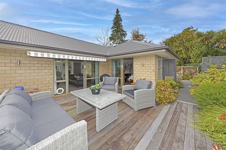 Photo of property in 18b Plynlimon Road, Fendalton, Christchurch, 8052