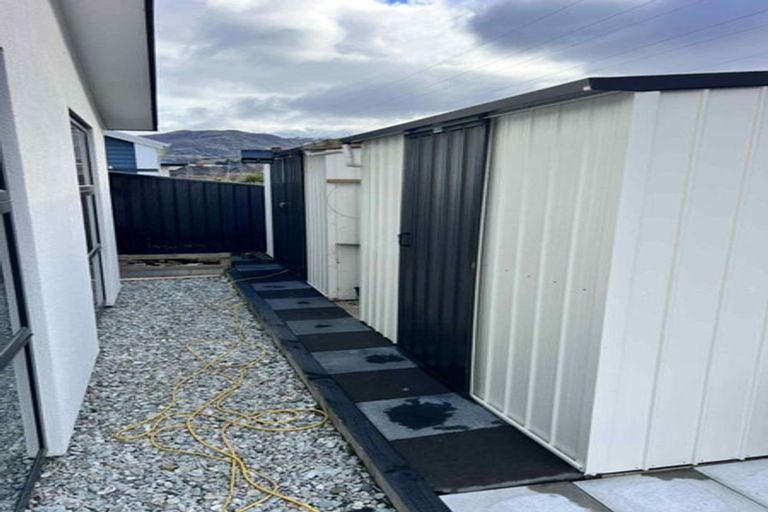 Photo of property in 41 Walton Way, Lower Shotover, Queenstown, 9304