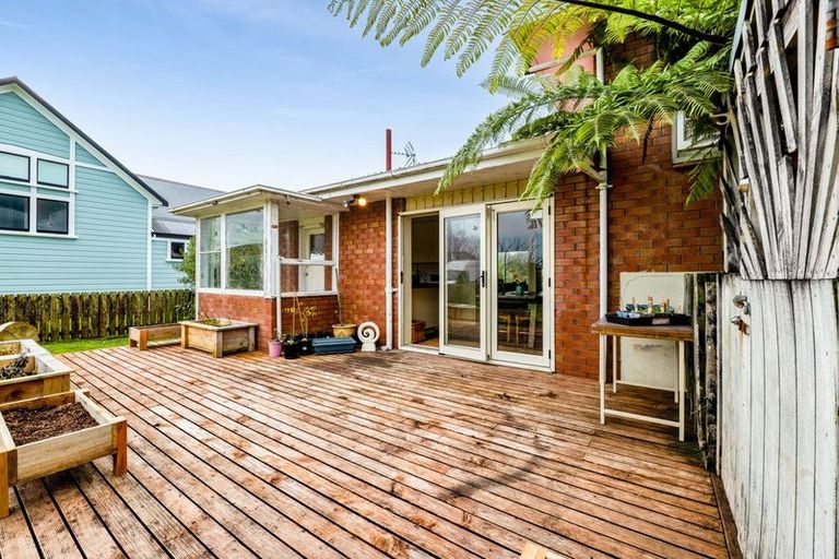 Photo of property in 103 High Street, Eltham, 4322