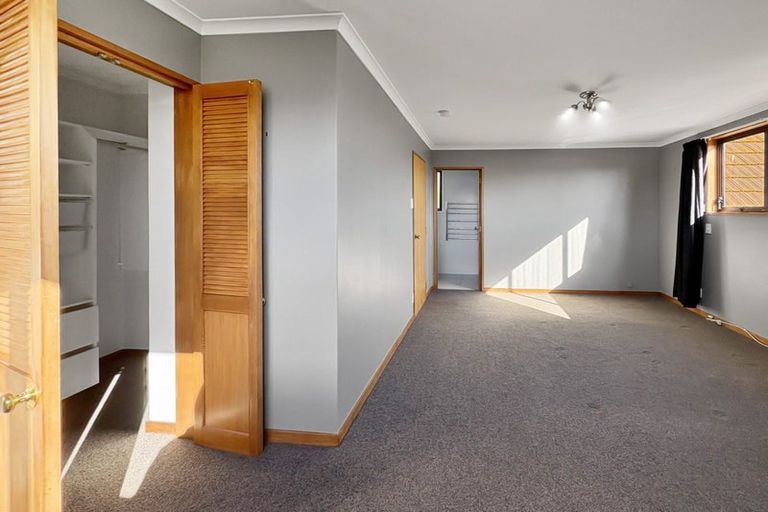 Photo of property in 1 Iwiroa Terrace, Durie Hill, Whanganui, 4500