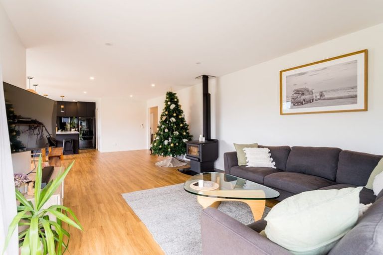 Photo of property in 2 Franks Place, Outram, 9019