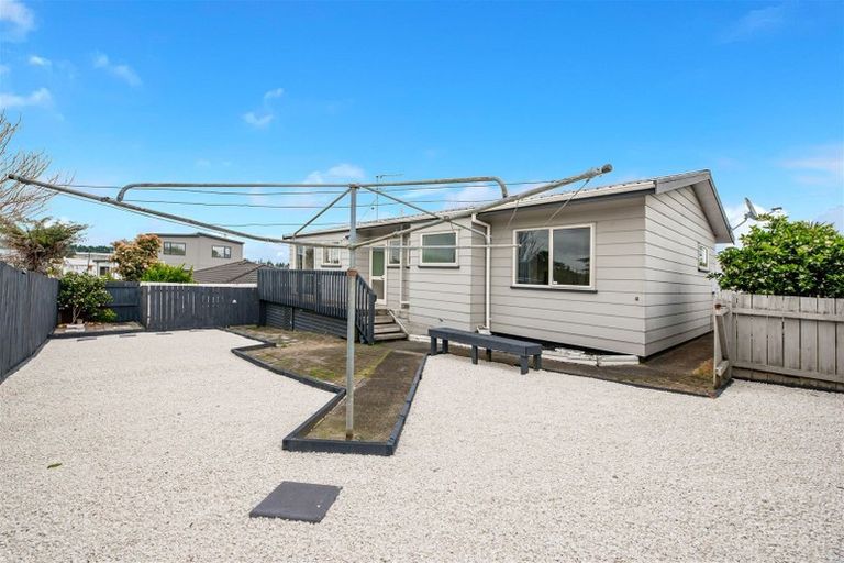 Photo of property in 2/44 Orion Street, Papakura, 2110
