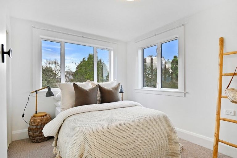 Photo of property in 19 Perry Street, Papanui, Christchurch, 8053