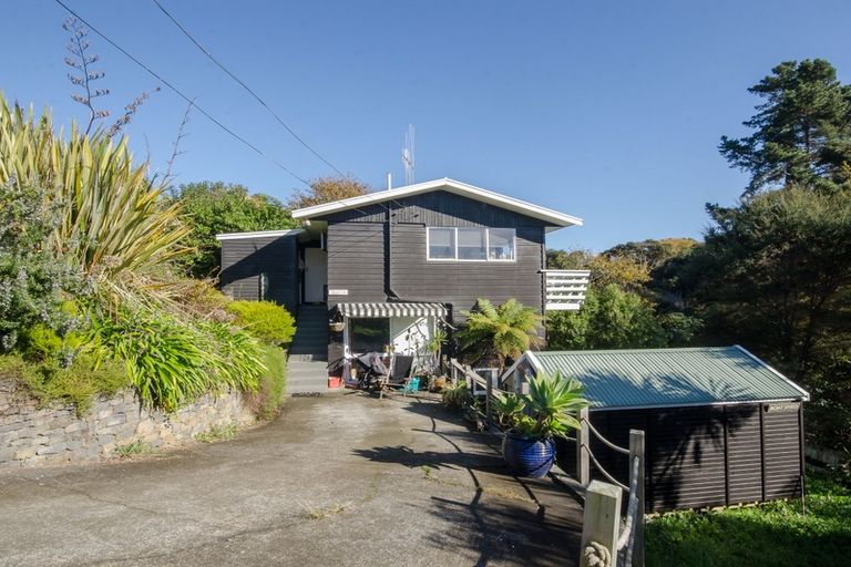 Photo of property in 9 Snowden Place, Raglan, 3225