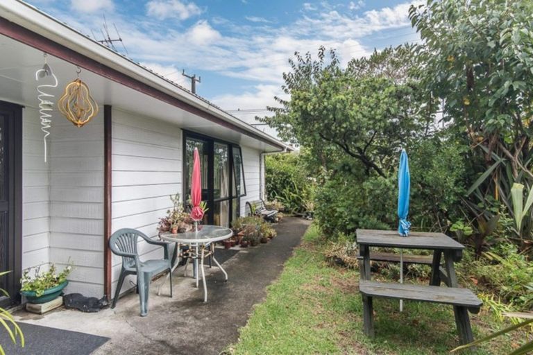Photo of property in 140 Arawhata Road, Paraparaumu, 5032