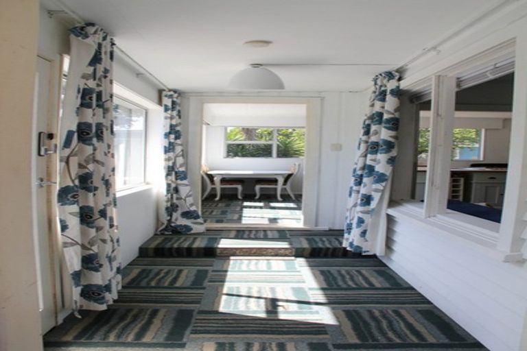 Photo of property in 82 Moana Street, Otaki Beach, Otaki, 5512