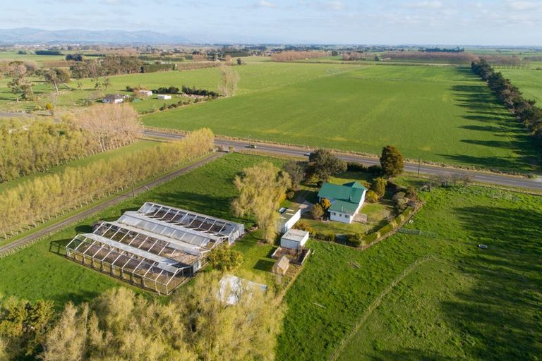 Photo of property in 582 Milson Line, Newbury, Palmerston North, 4478