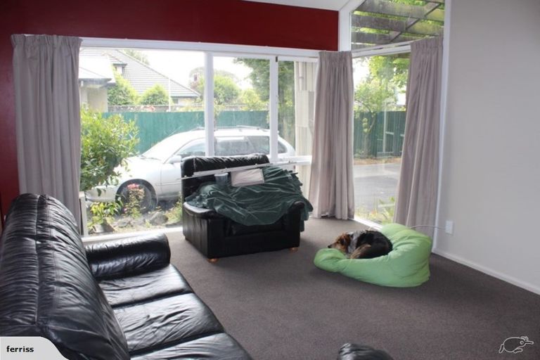 Photo of property in 167 Memorial Avenue, Burnside, Christchurch, 8053