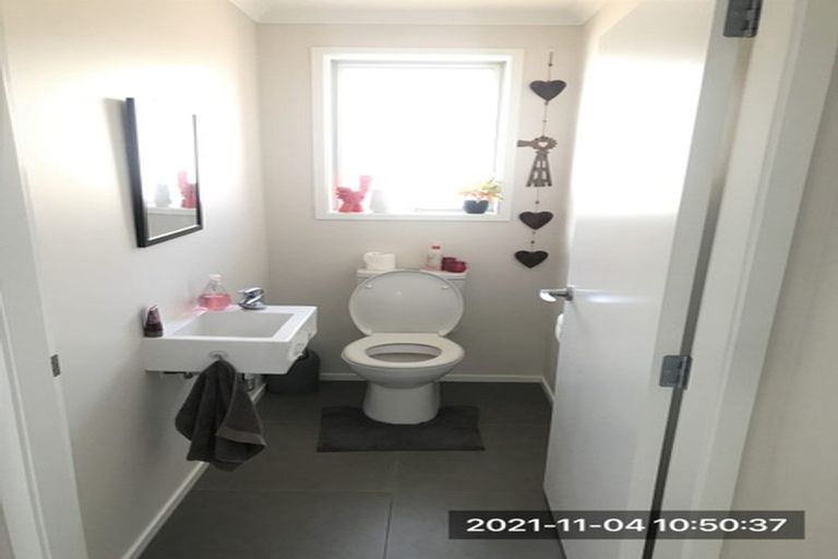 Photo of property in 43 Bert Wall Drive, Omokoroa, 3114