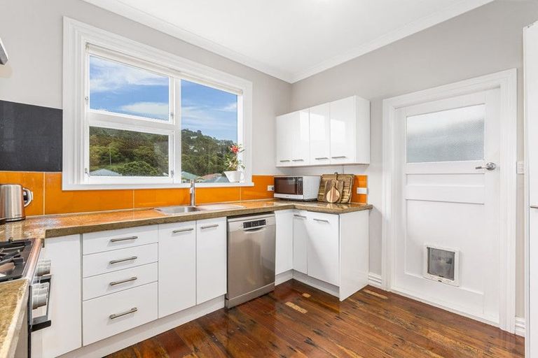 Photo of property in 60 Stanley Street, Berhampore, Wellington, 6023