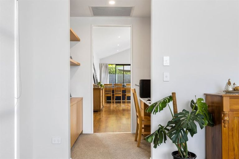 Photo of property in 30 Haughey Drive, Mairehau, Christchurch, 8052