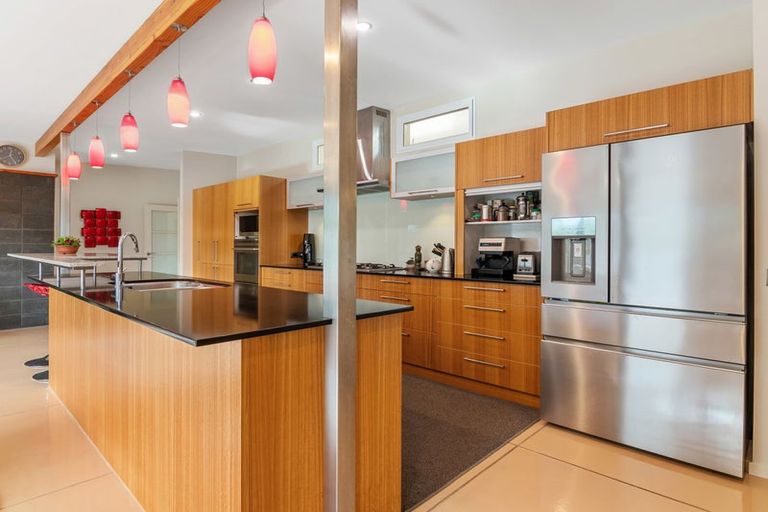 Photo of property in 4 Tussock Place, Stoke, Nelson, 7011