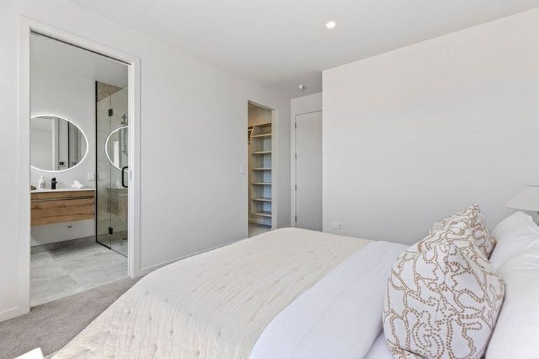 Photo of property in 26 Deans Drive, Wanaka, 9382