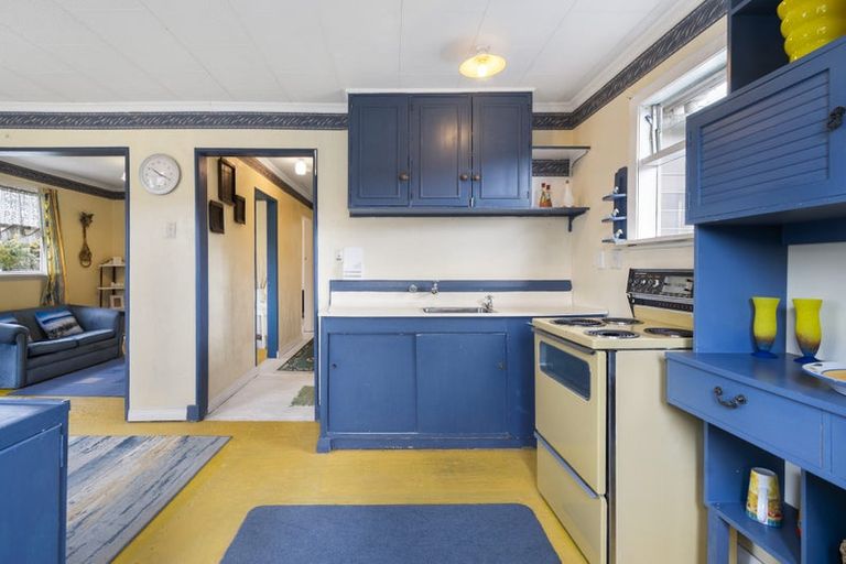 Photo of property in 68 Nash Parade, Foxton Beach, Foxton, 4815