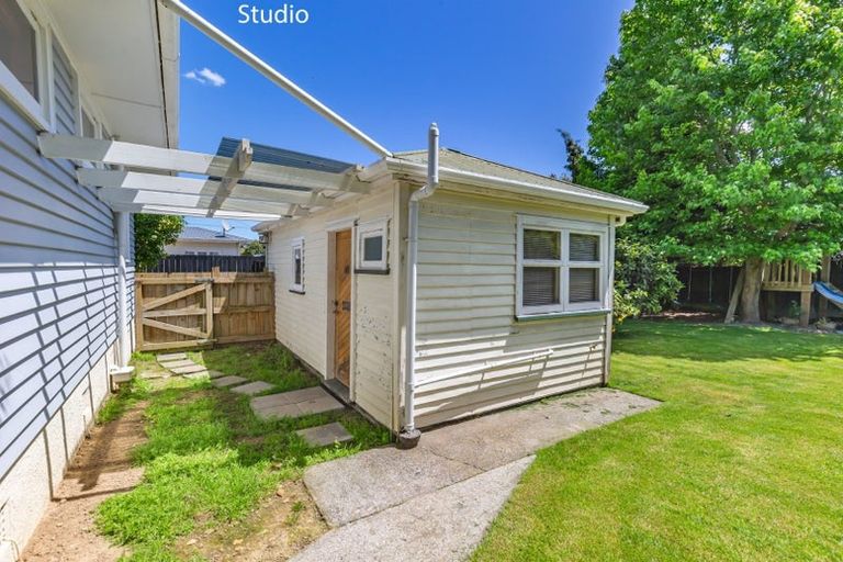 Photo of property in 167 Weraroa Road, Levin, 5510