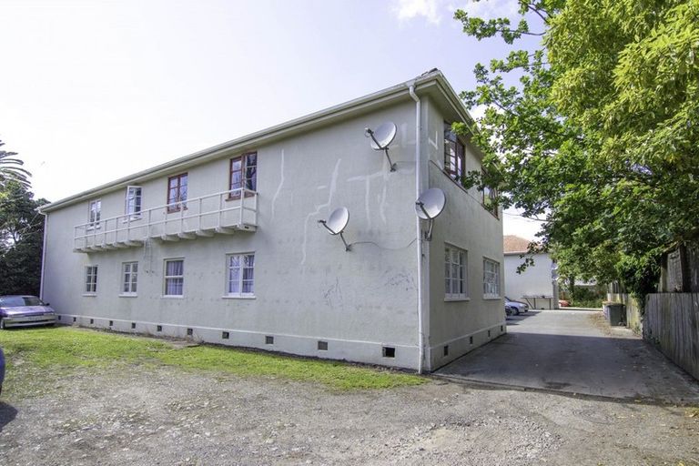 Photo of property in 12 Larsen Court, Roslyn, Palmerston North, 4414