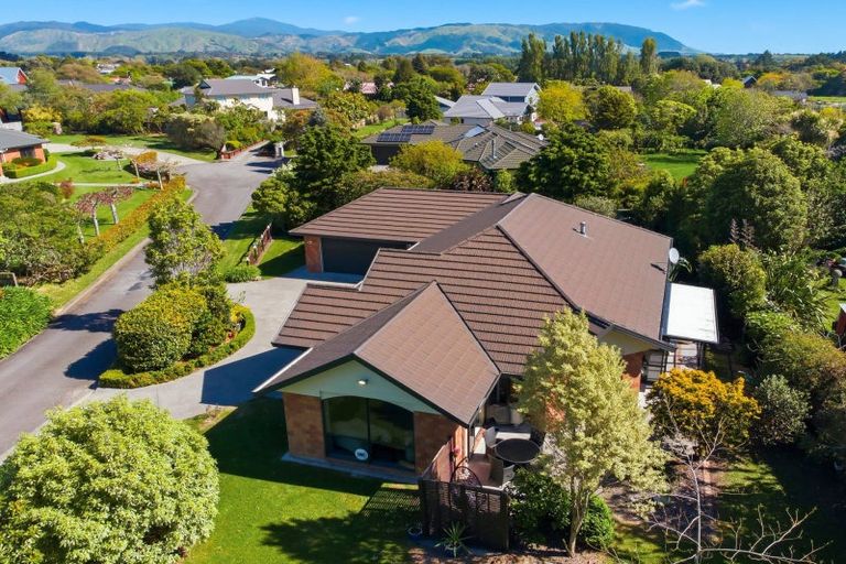 Photo of property in 3 Westpeak Way, Otaki, 5512