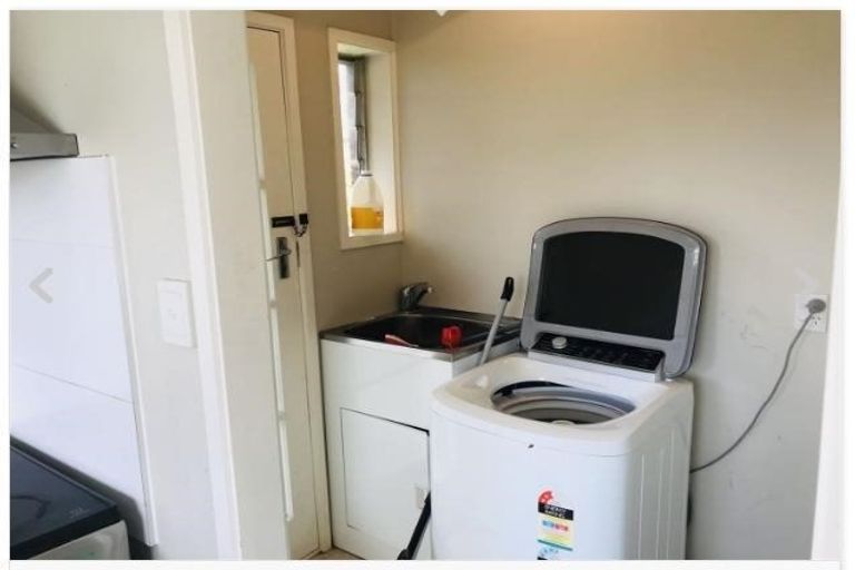 Photo of property in 6/3 Koromiko Street, New Lynn, Auckland, 0600