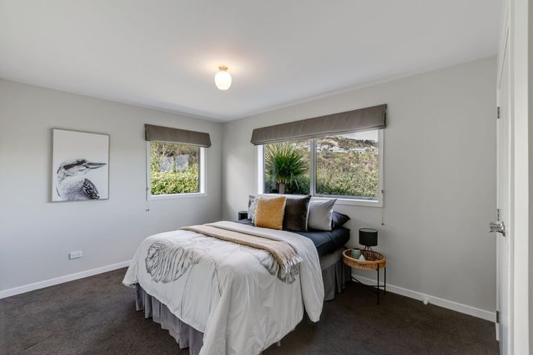 Photo of property in 17 Botany Lane, Whitby, Porirua, 5024