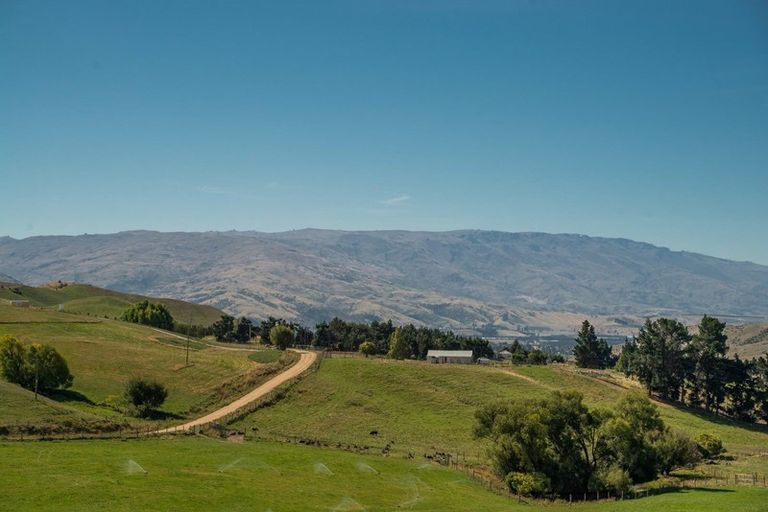 Photo of property in 295 Hawksburn Road, Nevis, Cromwell, 9384