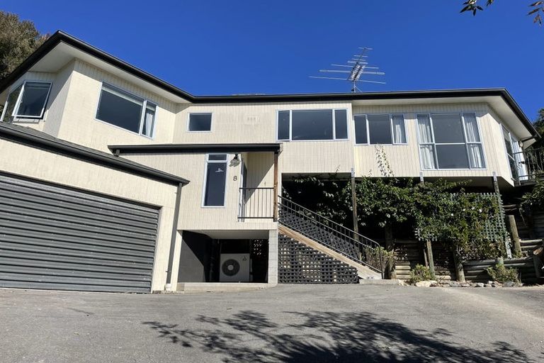 Photo of property in 8 Ball Lane, Redcliffs, Christchurch, 8081