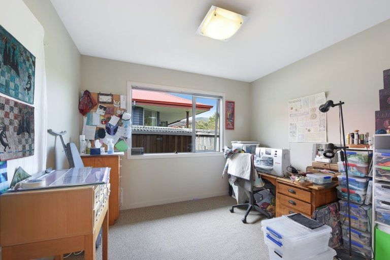 Photo of property in 4 Weka Place, Picton, 7220