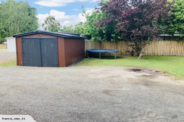 Photo of property in 855 Makerua Road, Tokomaru, Palmerston North, 4474