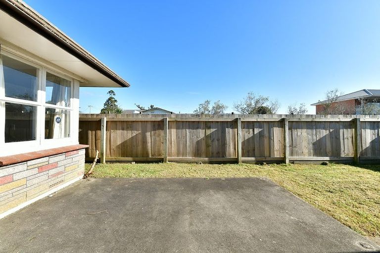 Photo of property in 11a Springs Road, Parakai, 0830