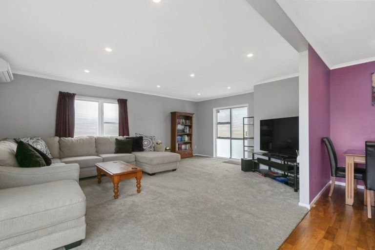 Photo of property in 24 Castlerea Street, Wainuiomata, Lower Hutt, 5014