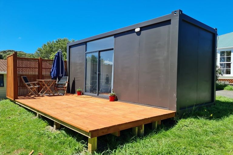 Photo of property in 4 Gavin Road, Raumati Beach, Paraparaumu, 5032