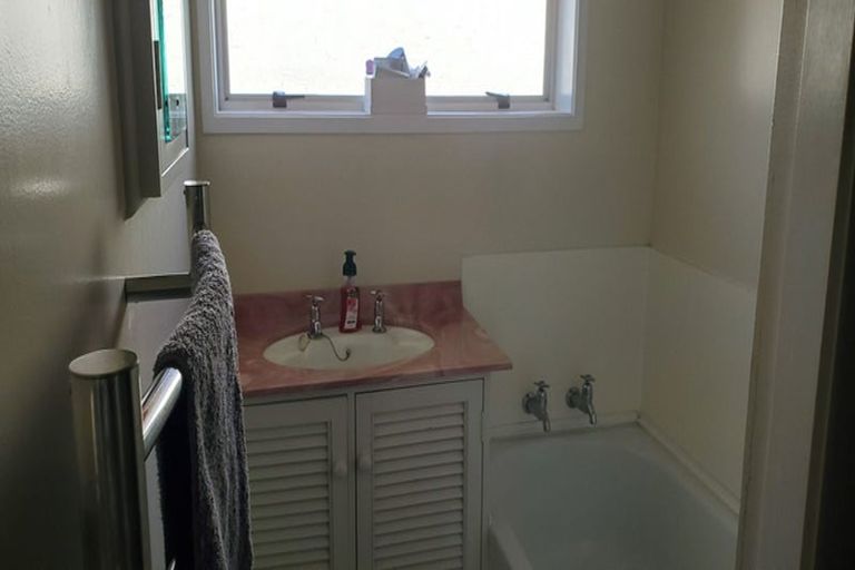 Photo of property in 12b Flynn Road, Hillcrest, Hamilton, 3216