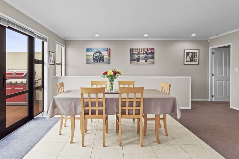 Photo of property in 7 The Rise, Gulf Harbour, Whangaparaoa, 0930