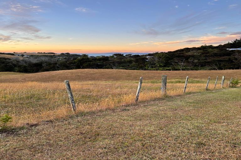 Photo of property in 211c Cable Bay Block Road, Cable Bay, 0420