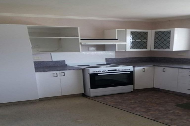 Photo of property in 16 Asquith Street, Caversham, Dunedin, 9012