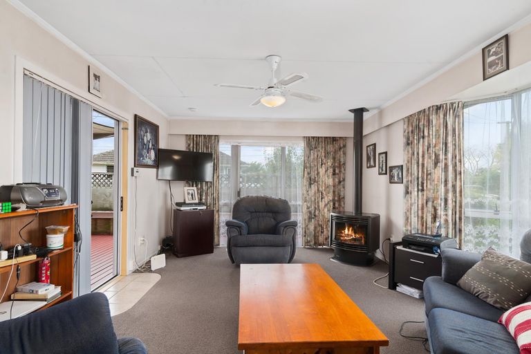 Photo of property in 28 Haumoana Street, Koutu, Rotorua, 3010