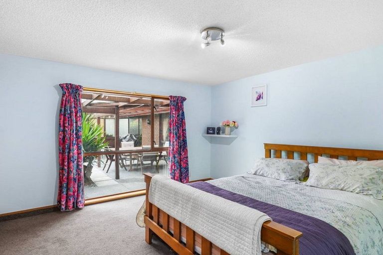 Photo of property in 13 Shanaway Close, Halswell, Christchurch, 8025