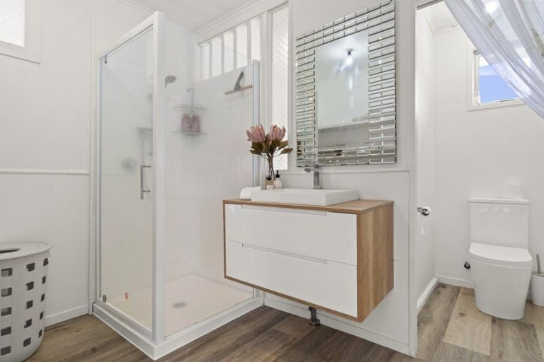 Photo of property in 91 Omokoroa Road, Omokoroa, 3114