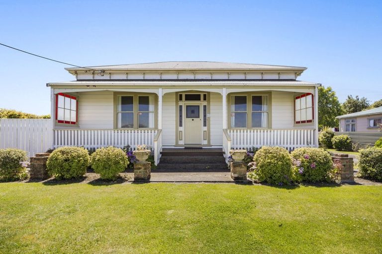 Photo of property in 47 Patu-kukupa Street, Manaia, 4612