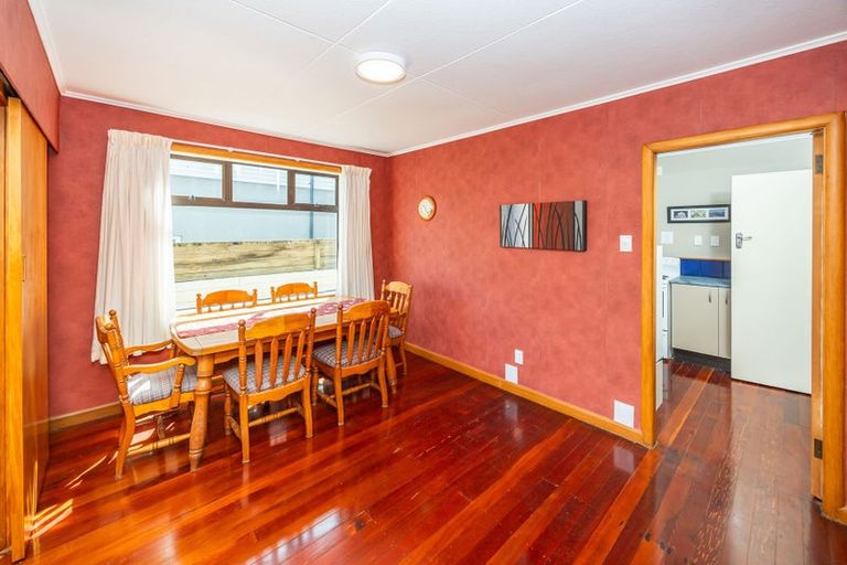 Photo of property in 39 Rose Street, Raglan, 3225