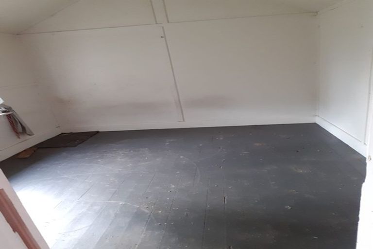 Photo of property in 4 Hayes Street, Waimate, 7924