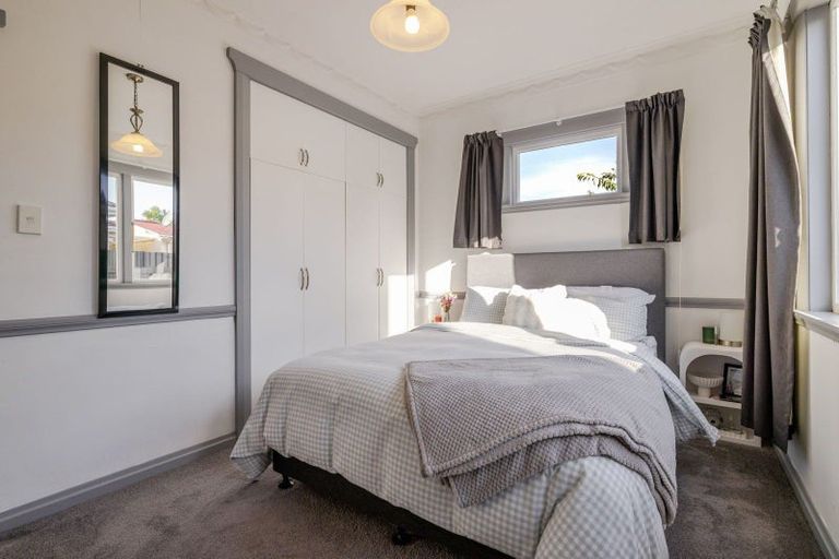 Photo of property in 32 Rewa Street, Takaro, Palmerston North, 4412