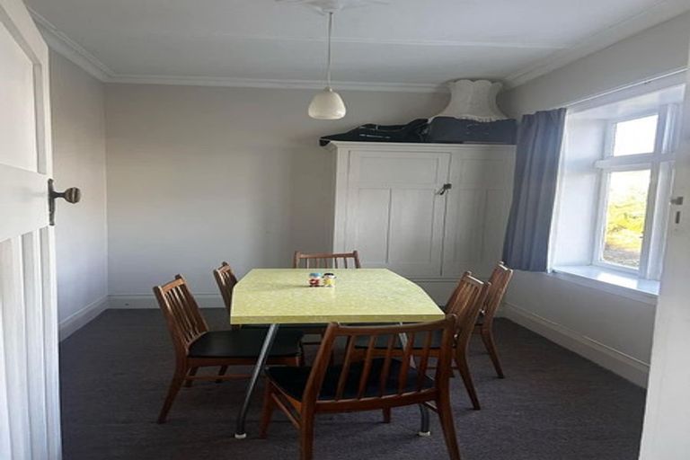 Photo of property in 76 Mornington Road, Brooklyn, Wellington, 6021