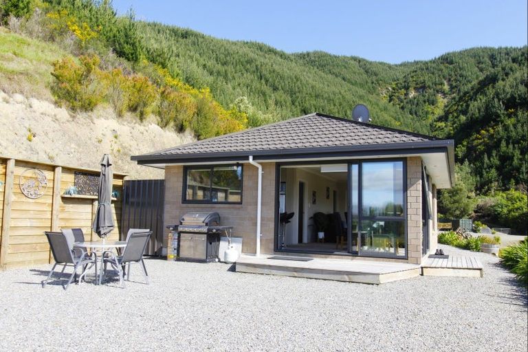 Photo of property in 636a Kaituna-tuamarina Road, Tuamarina, Blenheim, 7273