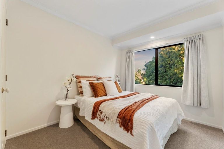 Photo of property in 1 Sutherland Avenue, Mount Maunganui, 3116