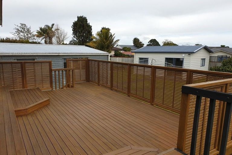 Photo of property in 115 Sykes Road, Weymouth, Auckland, 2103